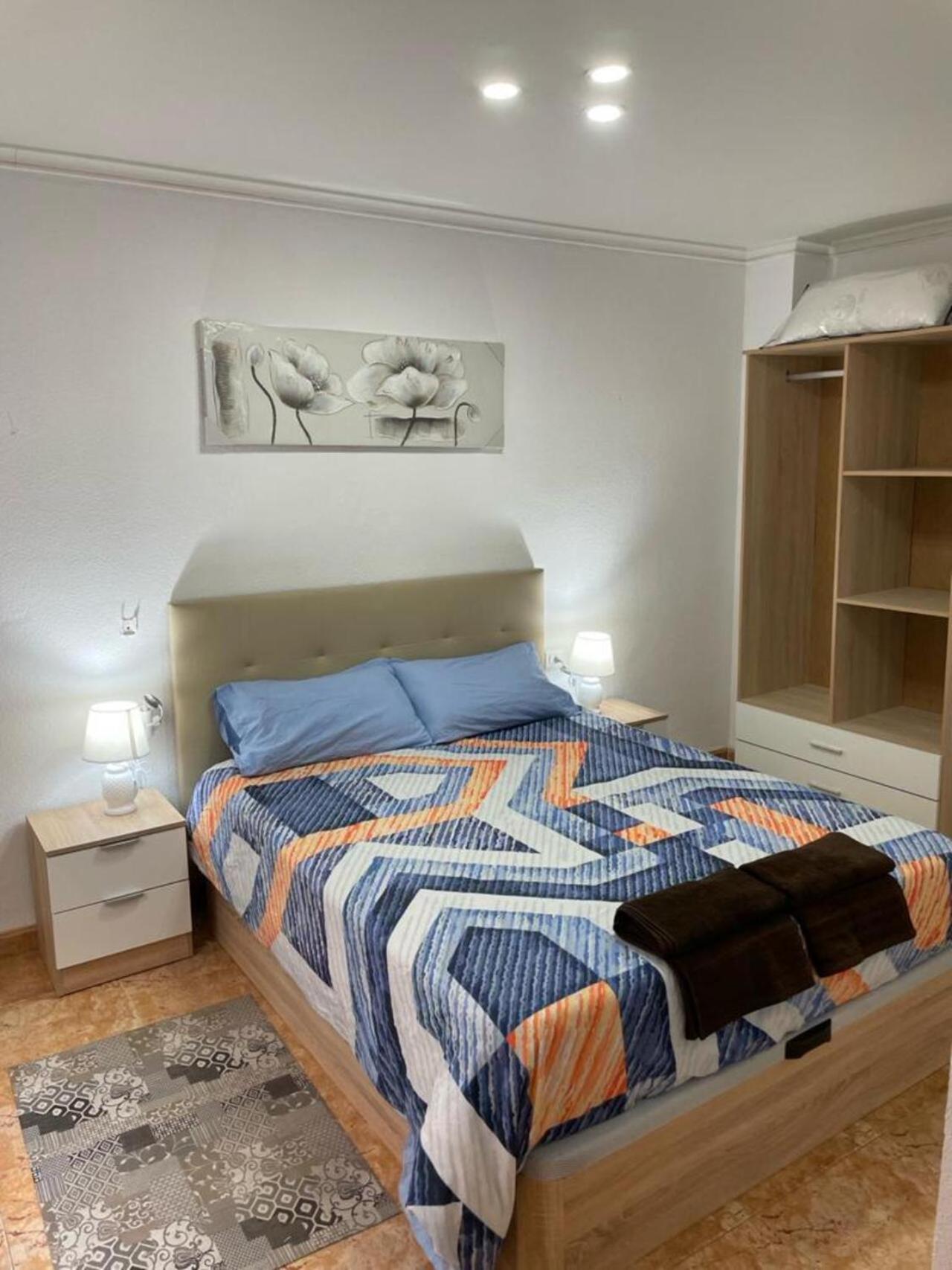 Parra Home Y Garaje, Algemesi Home Exteriör bild